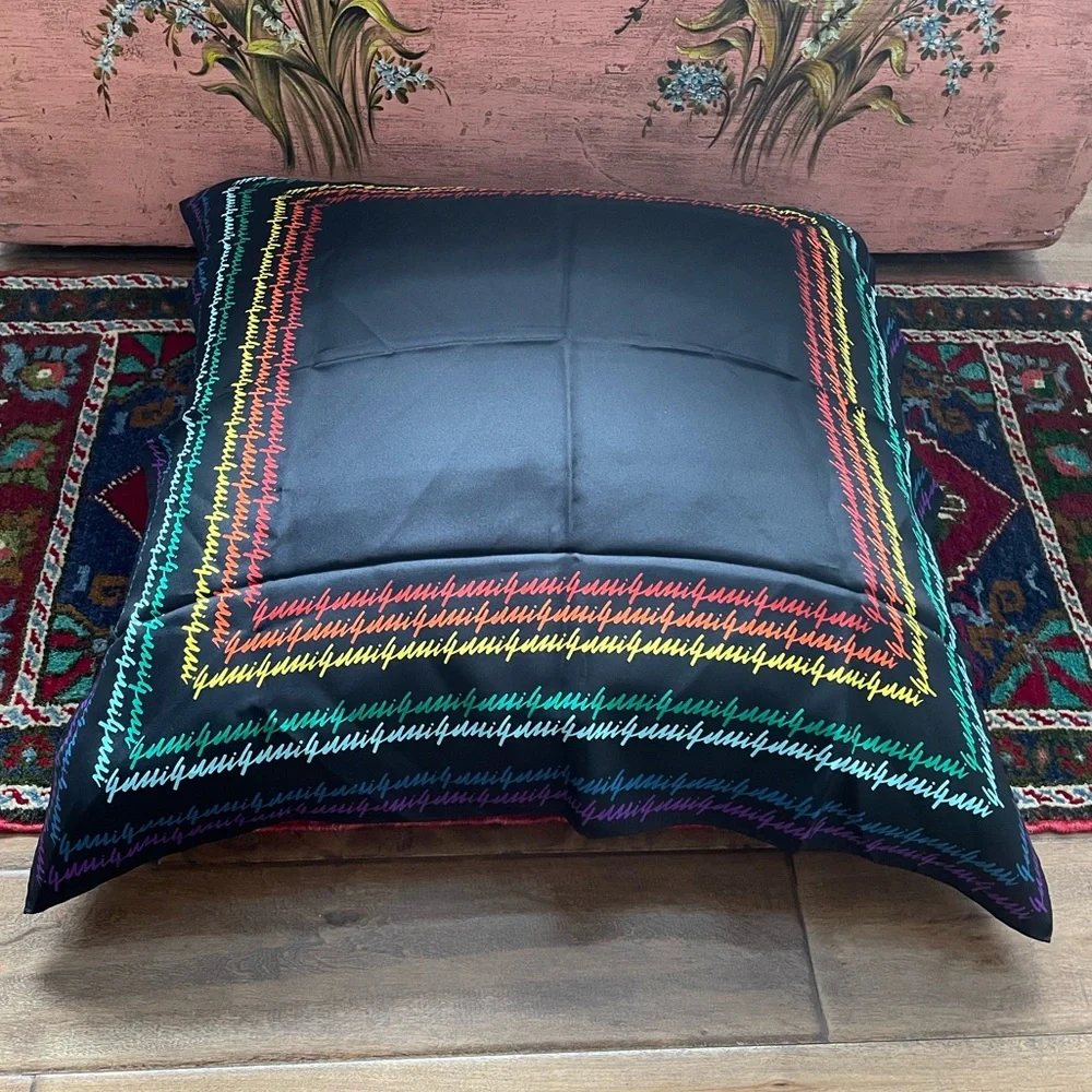 Gucci Silk Square Scarf - Picture 9 of 10